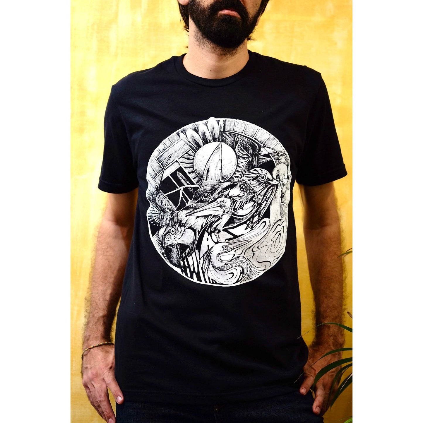 AVIARIO (Camiseta Negra)